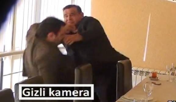 Azərbaycanlı müğənni verilişin əməkdaşını döydü - video