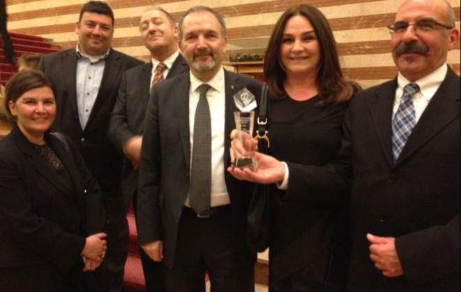 Məlahət Abbasova “İlin ən yaxşı rejissoru” seçilib