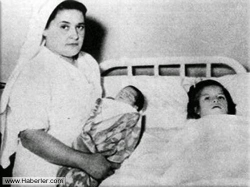 5 yaşında ana olan qız - fotolar 