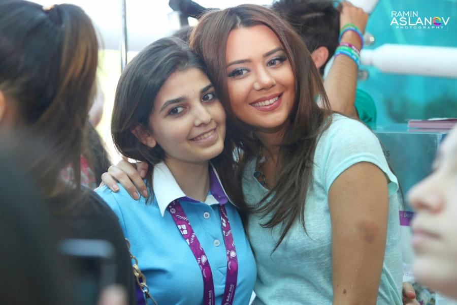 Tanınmışlar xeyriyyə tədbirində -  fotolar