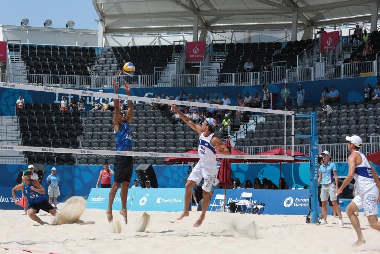 Çimərlik voleybolu yarışlarına start verilib -  yenilənir