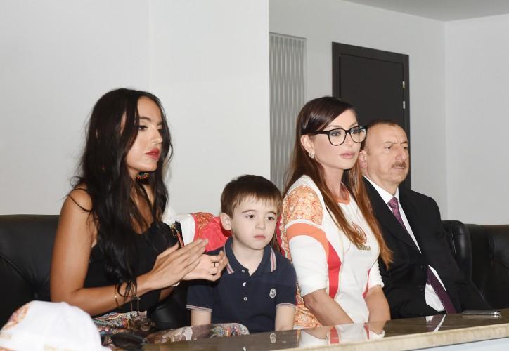 Prezident və ailəsi idmançılarımıza dəstək oldu - fotolar