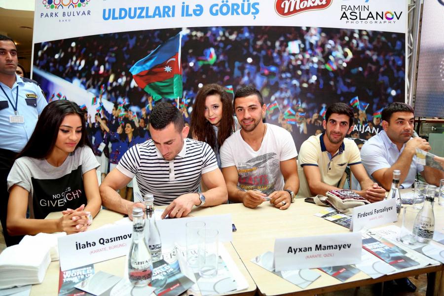 "Bakı 2015"in medalçıları üçün avtoqraf sessiyası keçirilib -  fotolar