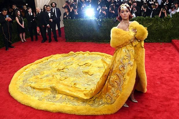 Rihanna onunla sevgili imiş - fotolar