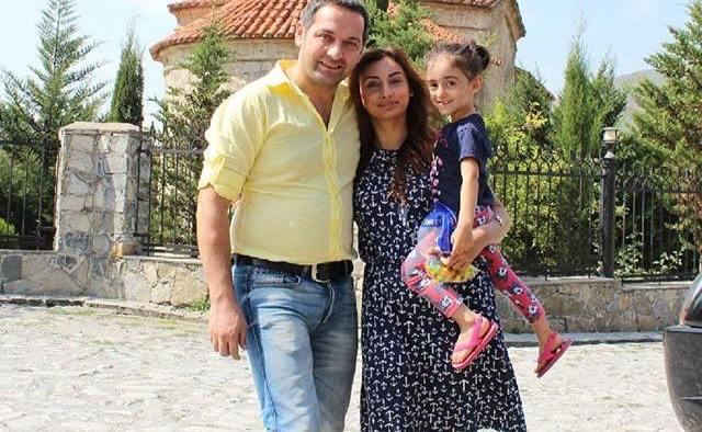 Azərbaycanlı aktyor ailəsi ilə -  fotolar