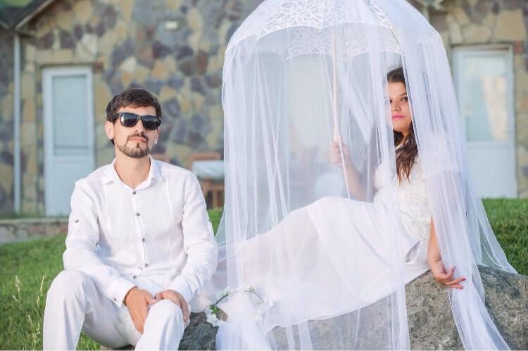  Elzanın qızı nişanlısı ilə - fotolar