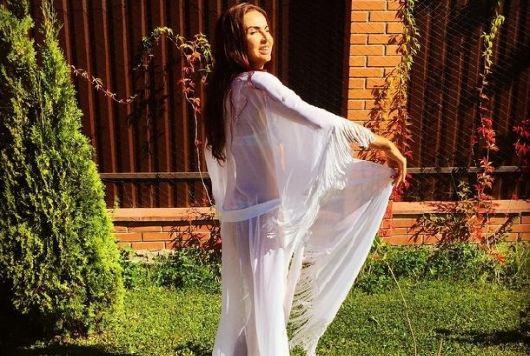 İki uşaqlı aktrisanın bu paylaşımı tənqid olundu - foto