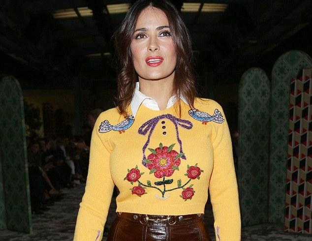 Salma Hayek Milan Moda Həftəsində - fotolar 