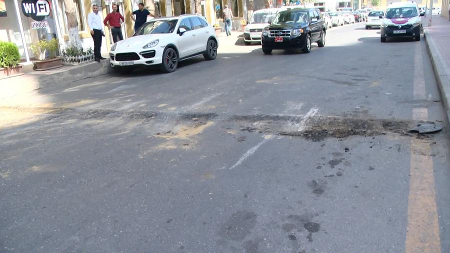 Bakı yollarında süni maneələr sökülür - fotolar