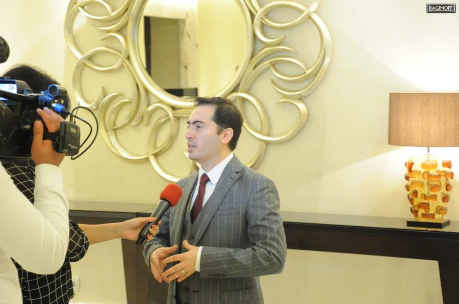 Bakıda iş adamları bir araya yığışdı -  fotolar