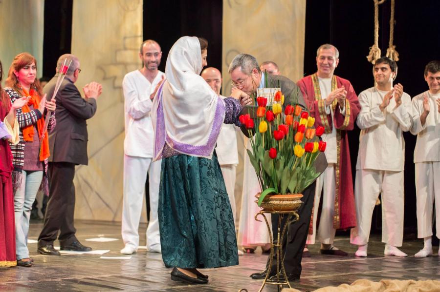 Gənc Tamaşaçılar Teatrı qastrol səfərindən döndü - fotolar