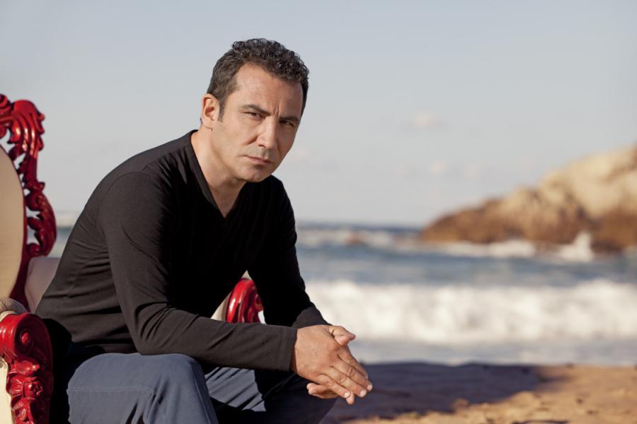 Ferhat Göçerdən yeni klip: "Düşdüm yollara"