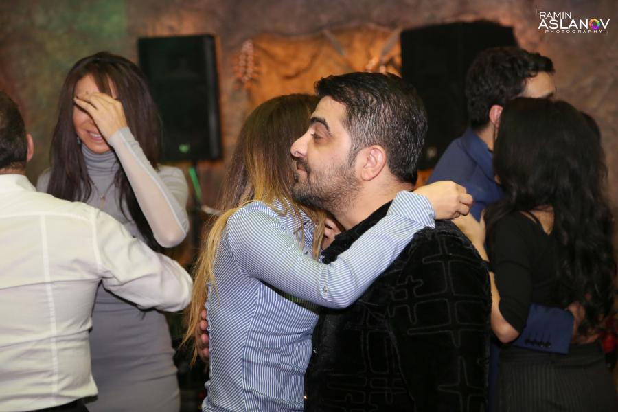 Fərda xanımla rəqs edərkən -  fotolar