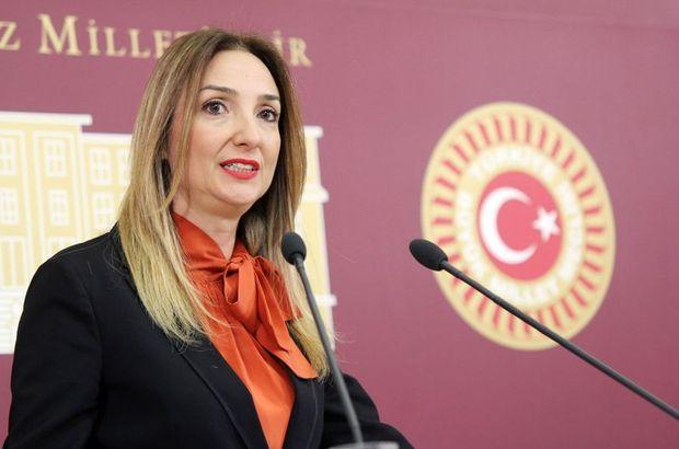 Xanım deputat geyimi ilə diqqət çəkdi - fotolar