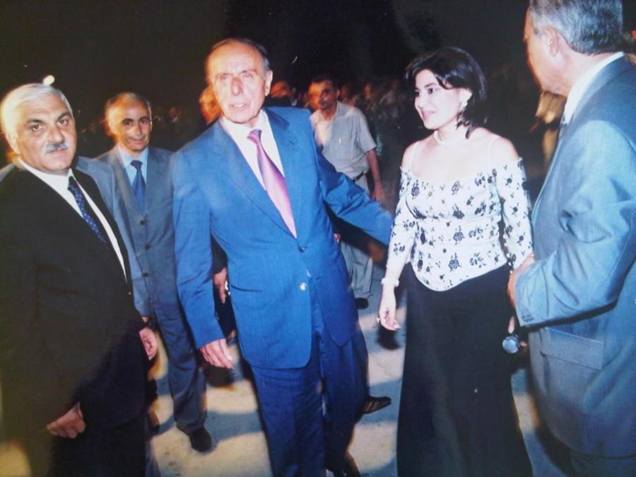 Tanınmışlar Heydər Əliyevlə -  fotolar