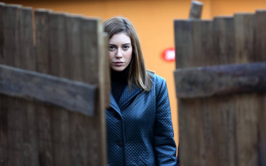 Sinem Kobal makiyajsız halda - fotolar
