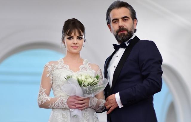 Pelin Karahanın serialında dəyişiklik - video