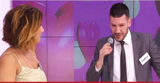Canlı yayımda biabır oldu - video
