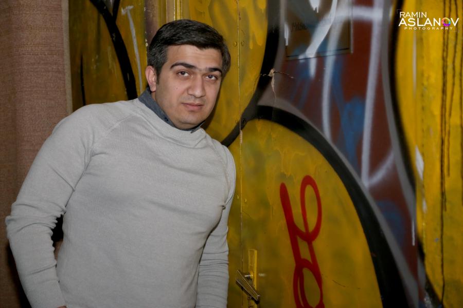 "Övladıma arzuladığım kimi baxmaq istəyirəm"