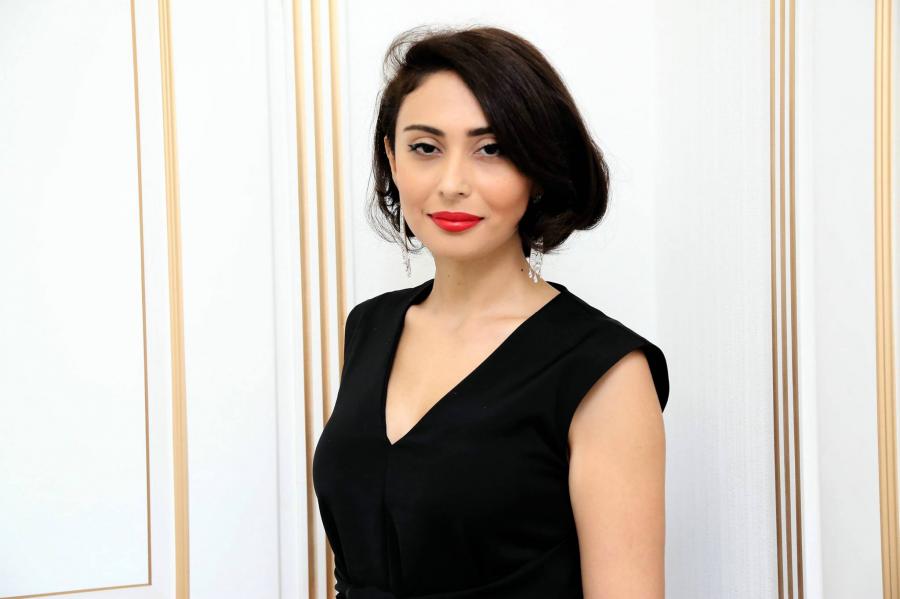 Könül: "Bu mənim şəxsi işimdir, özüm bilərəm" - fotolar