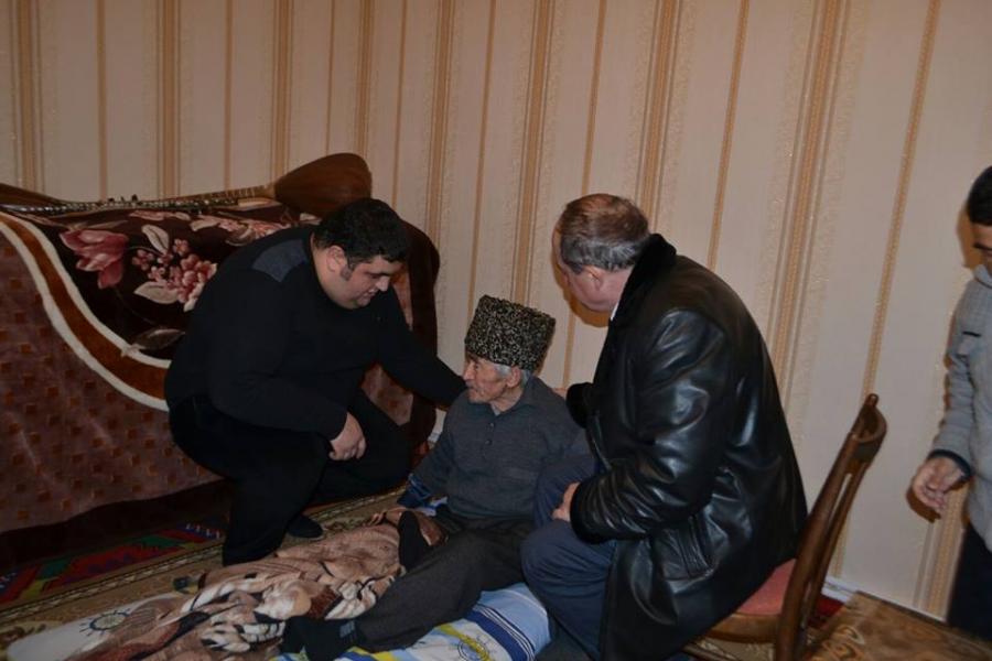 Xəstə yatağında olan ustadlarını ziyarət etdilər -  fotolar