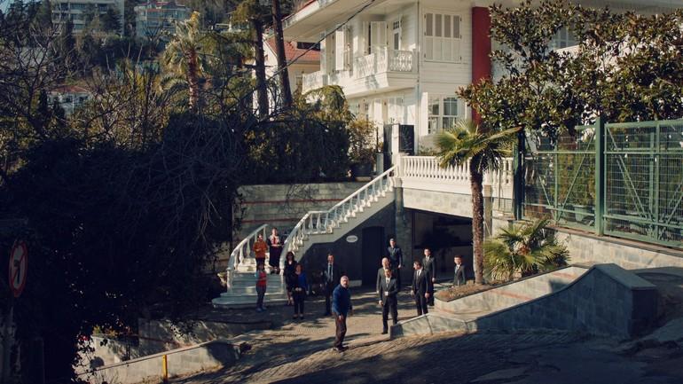 Məşhur türk serialı bu villada çəkilir - fotolar