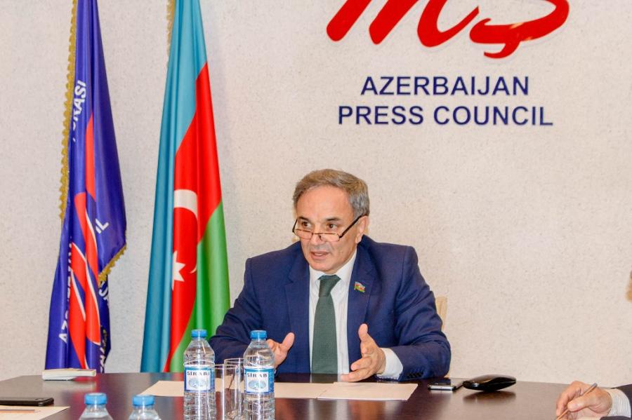 Mətbuat Şurası 3 sayta xəbərdarlıq etdi - fotolar 