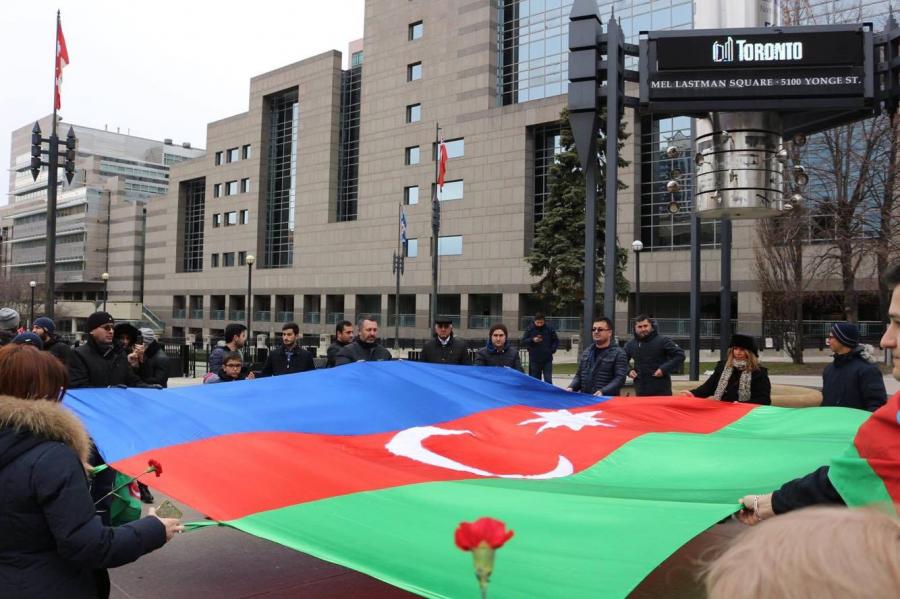 Kanadada Ermənistana etiraz edildi - fotolar
