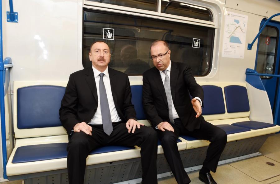 İlham Əliyev metroda - fotolar