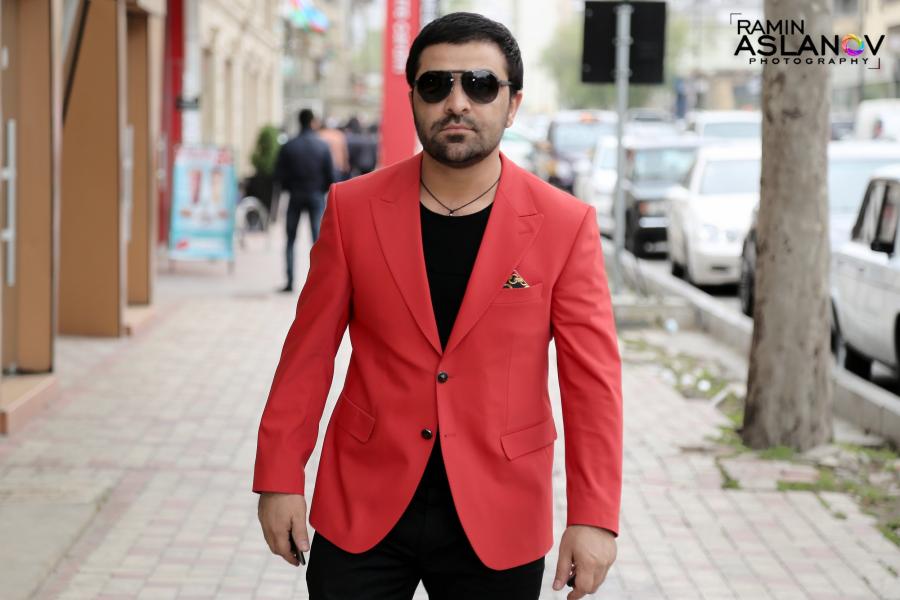 Fərda tanınmışlara əsəbiləşdi -  fotolar