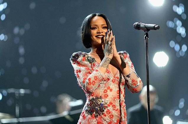 Rihanna məşhur serialda rol alacaq - video
