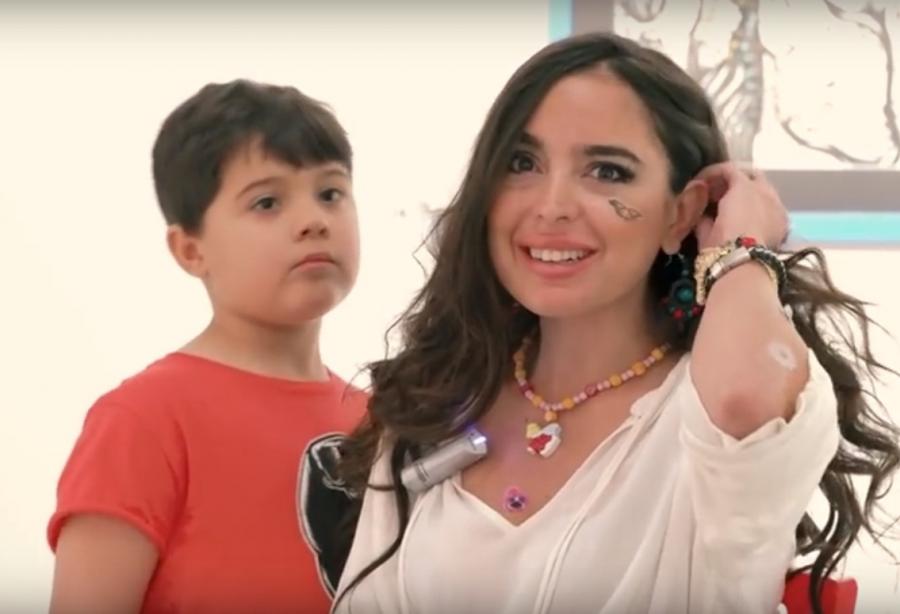 Leyla Əliyeva oğlu ilə kamera qarşısında -  video