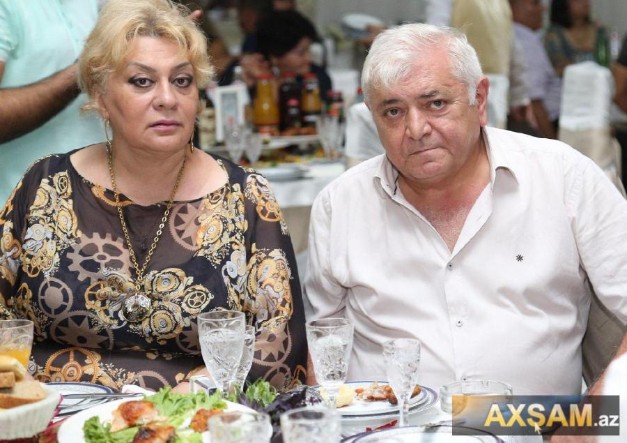 Millət vəkili xanımı ilə toyda -  fotolar