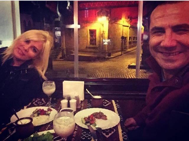 Ferhat Göçer sevgilisi ilə Bakıda -  foto+video