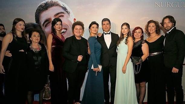 Özcan və Nurgülün filmi təqdim olundu - fotolar