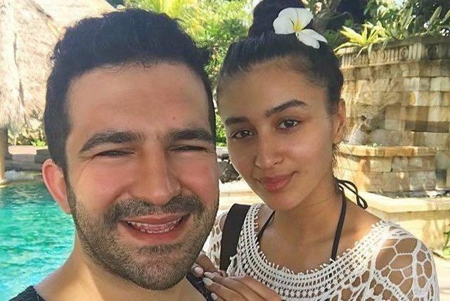 Azərbaycanlı müğənni Bali adasında bal ayında -  fotolar