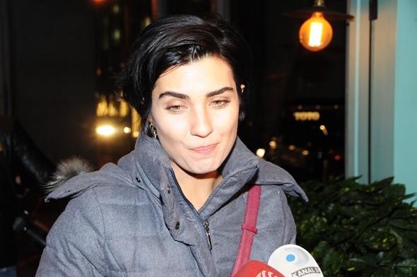 Tuba Büyüküstün "qardaşı" ilə - fotolar