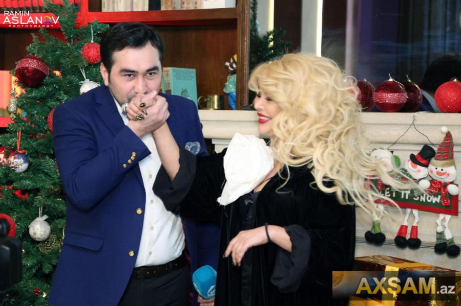 Aygün Kazımova ilə Eltondan səmimi  fotolar