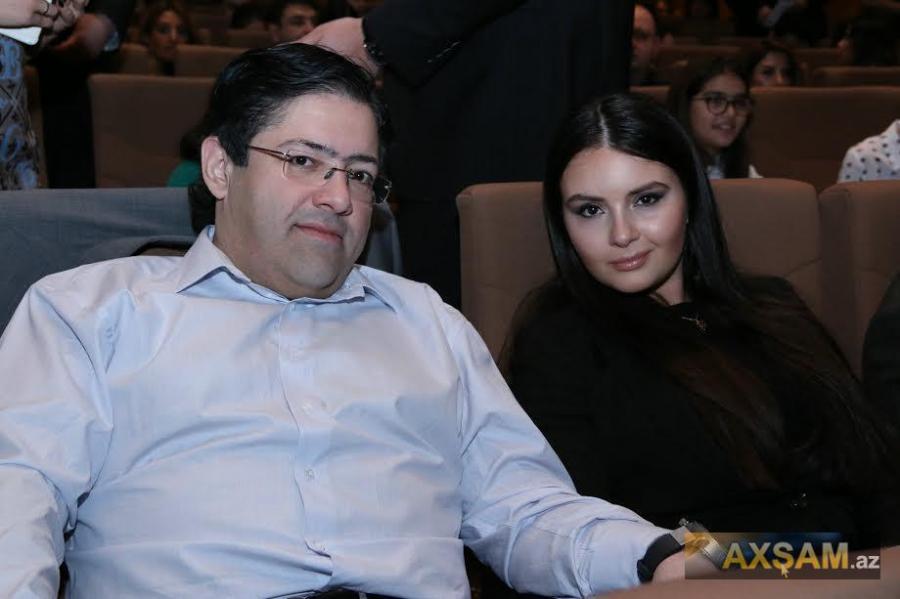Aysel Teymurzadə əri ilə film izlədi - fotolar