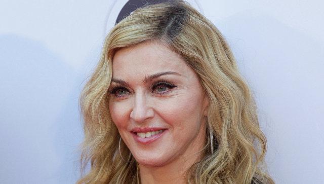 Madonna istəyinə nail oldu - fotolar