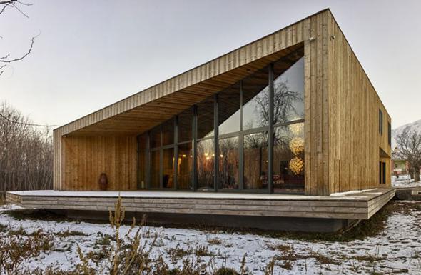 Tanınmış rejissorun evi - fotolar