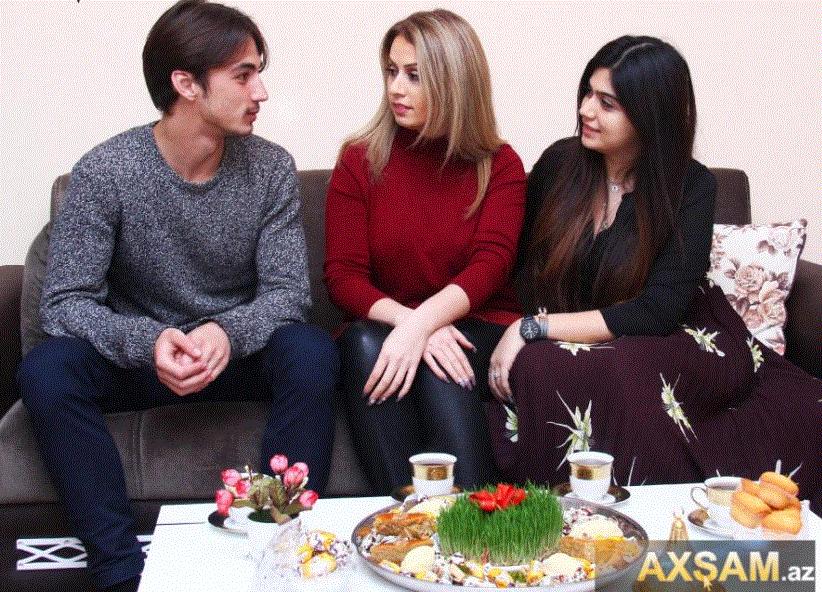 Roza Zərgərlinin övladları ilə "İlaxır çərşənbə"si -  fotolar