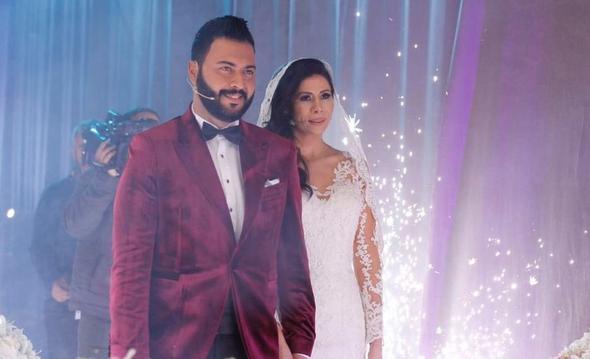 Canlı yayımda evləndilər - fotolar