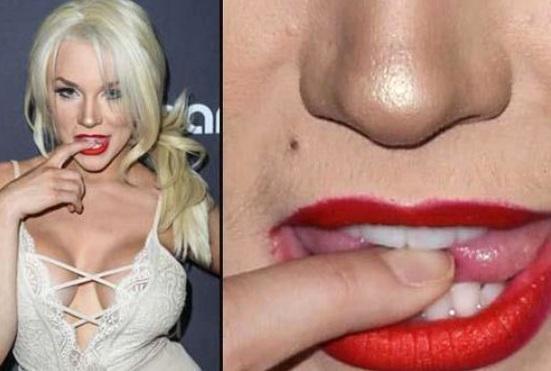 Modelin bığları gülüş hədəfi oldu - fotolar
