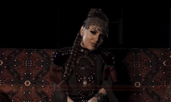 Sevda illər sonra bu mahnını oxudu -  video