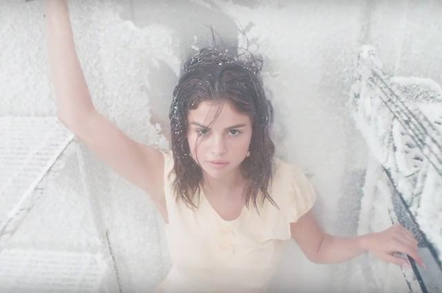 Selena Qomez yeni mahnısına ikinci klipi çəkdirdi - video 