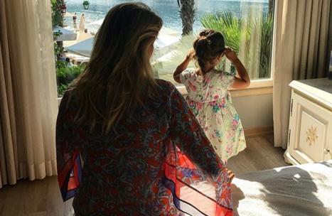 Kamilə ilə qızının Bodrum tətilindən yeni fotolar 