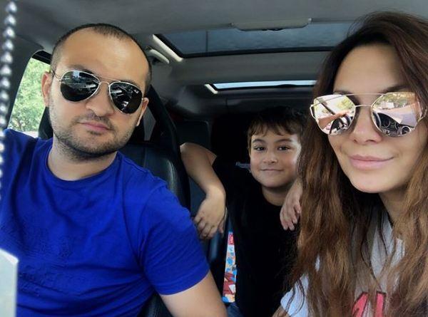 Turan xanımı və oğlu ilə gəzintidə -  fotolar