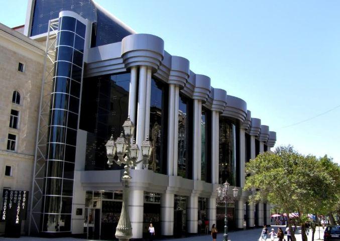 Gənc Tamaşaçılar Teatrında “Cəza”