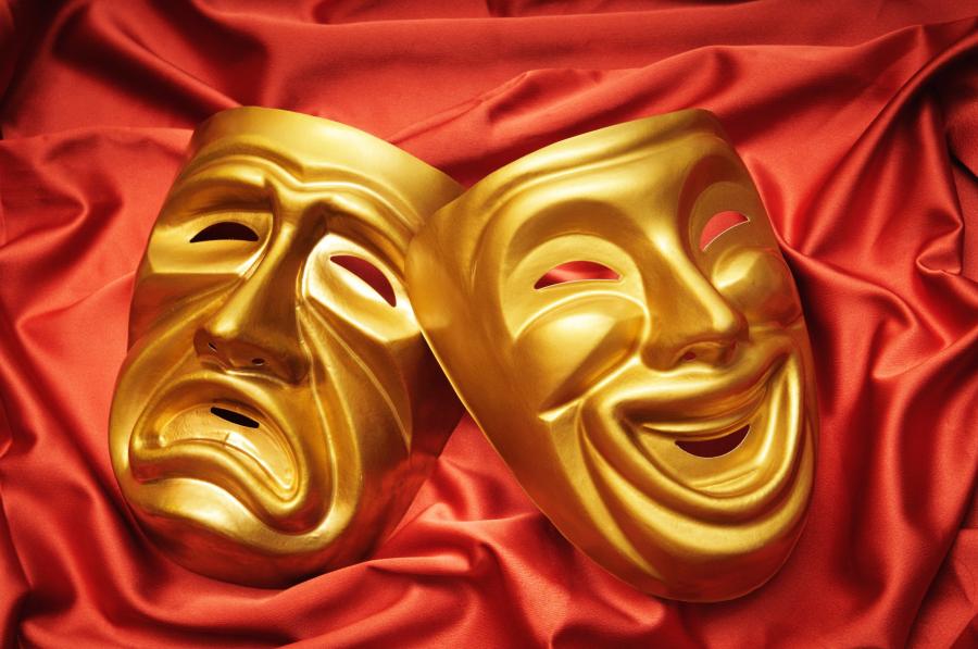 Teatrlarda kadr dəyişikliyi